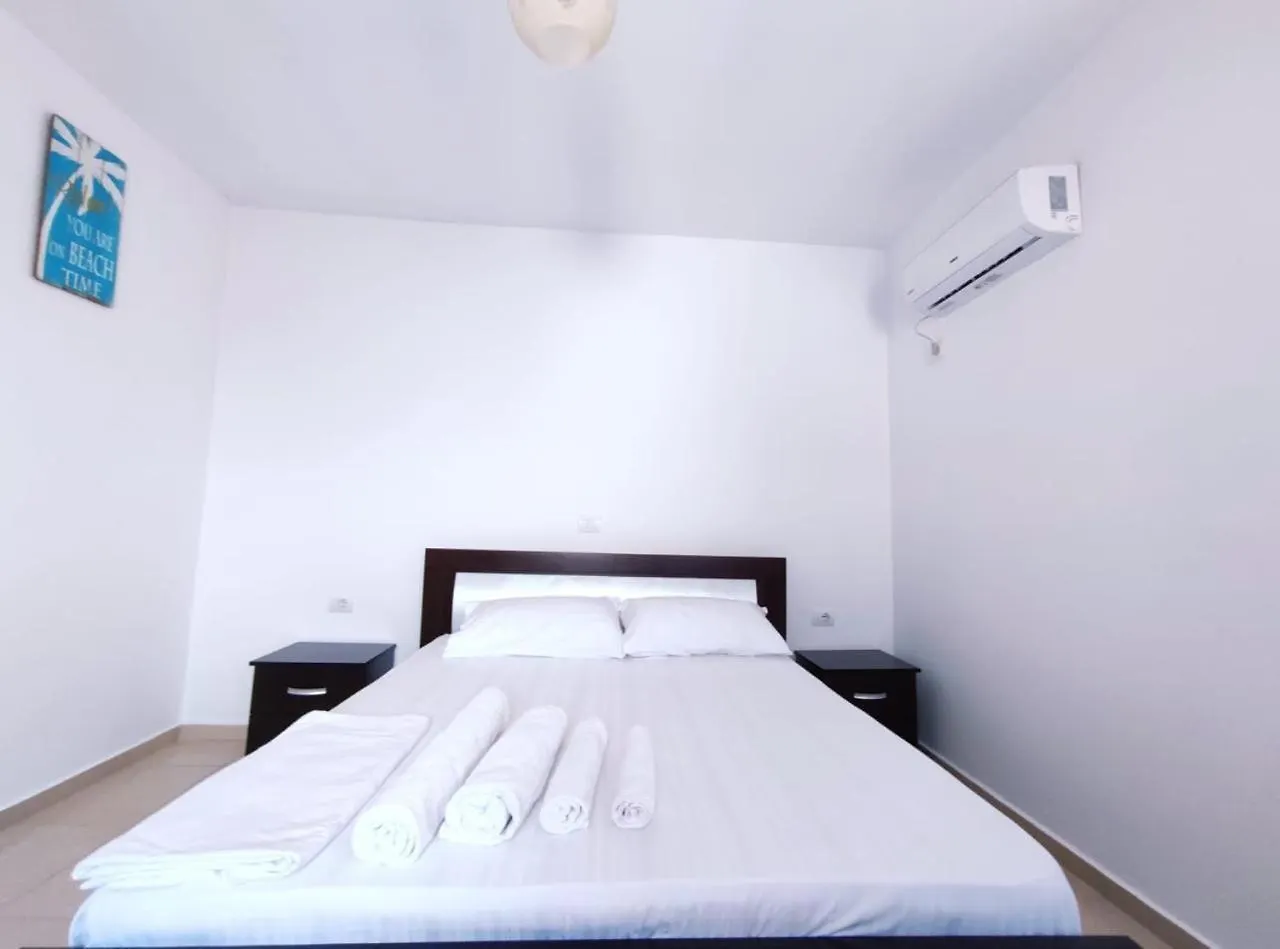 Sandy Apartments Ksamil